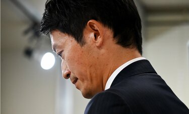 兵庫・斎藤知事とPR会社女性社長を刑事告発　「スマホに物証が詰まっている。早くおさえてほしい」