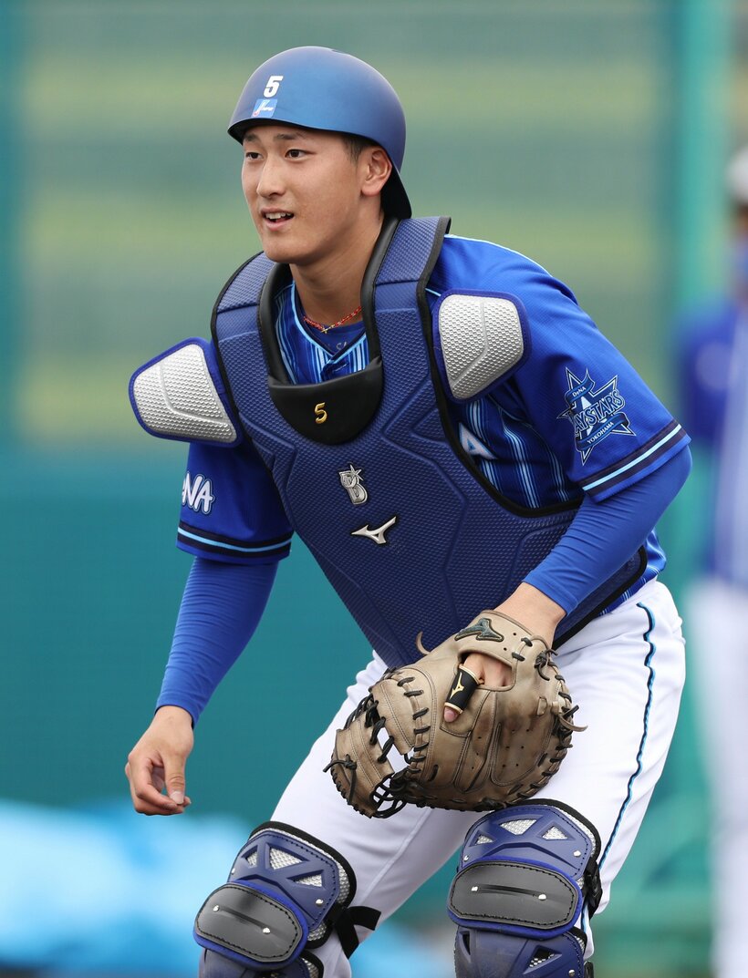 松尾汐恩選手（横浜DeNAベイスターズ）（写真＝時事）