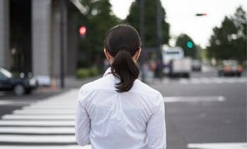 “この先、生きていくための強みが欲しい” 3人の子の母が合格通知に背中押され離婚決意