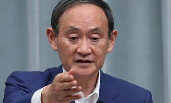 ポスト安倍の菅義偉官房長官 Go To、カジノで迷走続ける