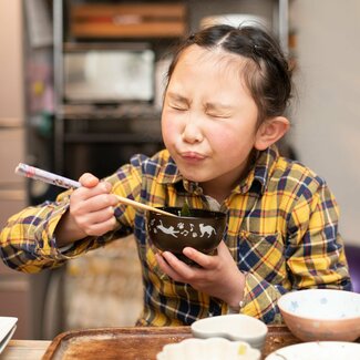 子どもの食物アレルギーは小学生までに70%程度治る 卵、乳、小麦 医師「食べられる量をきっちりと設定」