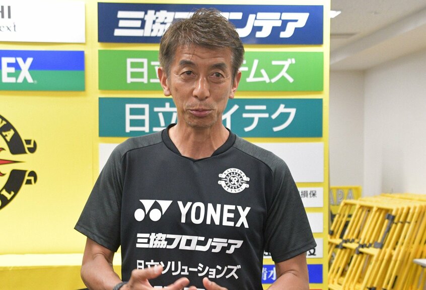シーズン途中から柏を指揮する井原正巳監督