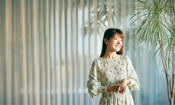 バイオリニスト・廣津留すみれが渡米後に受けた英語の“洗礼” 愛想笑いはしなくていい