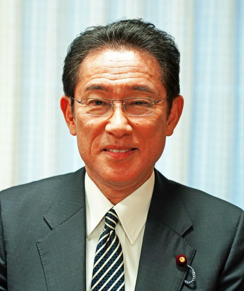 岸田文雄氏