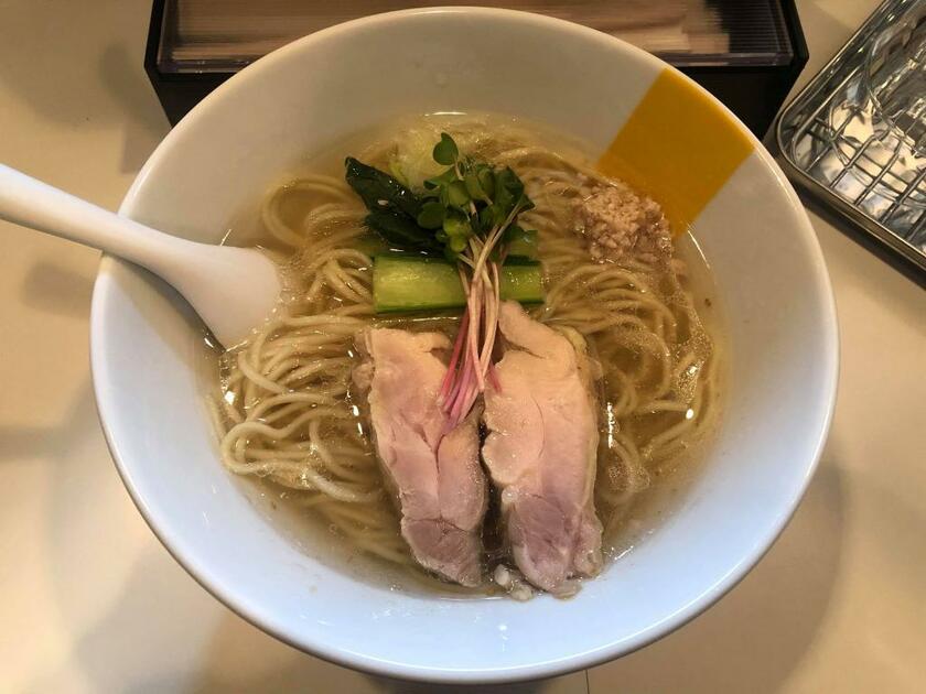 MANNISHの塩生姜らー麺は一杯850。