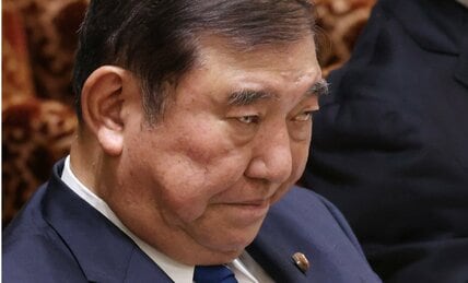 “物価高対策”「減税なし」「給付なし」の自民党は3位　意外な1位となったのは「消費税廃止」に踏み込んだ少数野党【AERA独自アンケート】