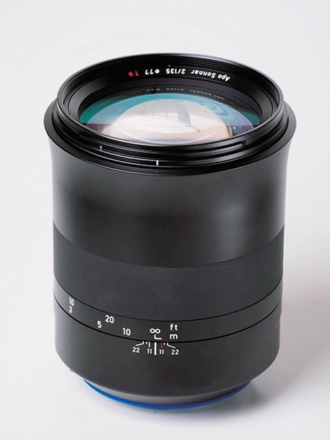 Milvus 2/135
<br />