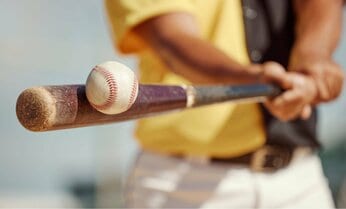 今年の野球界は「飛ばない」が話題に 高校球界やプロ野球で“競技性”に変化も