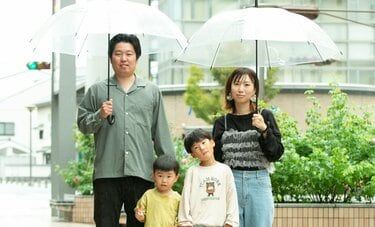 夫婦そろって営業所所長　土日勤務も交代しながら“ワンオペ”を2人で　子育ての経験が仕事に生きている