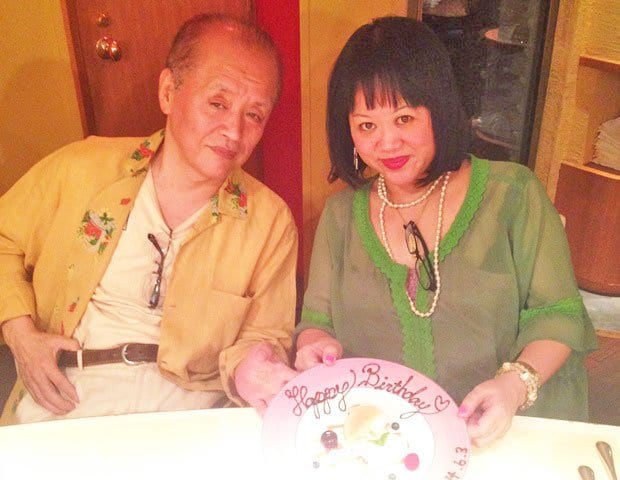 ２０１４年６月３日、中瀬ゆかり氏の５０歳誕生日を祝った白川道氏。一緒に誕生日を祝ったのはこれが最後となった（筆者提供）