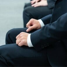 大学生の就職企業人気ランキング、1位は？　文系「良品計画」、理系「デンソー」大幅順位アップのワケ