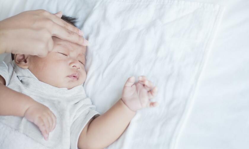 赤ちゃんの体調不良を見抜くには、普段との違いをチェックすることが大事だ（写真／gettyimages）