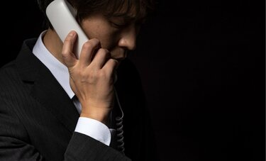 若手の電話対応が｢テルハラ｣になる日本の大問題
