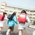 「ぎゅうぎゅう詰め」の学童が増えている 人口の多い都市部で“学童待機児童ゼロ”の自治体があるのはなぜ?