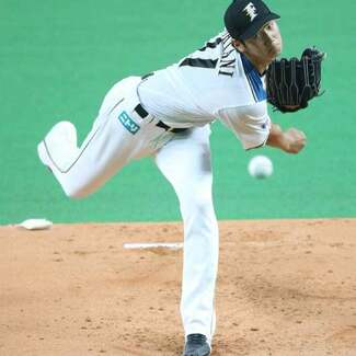 進化した二刀流 日ハム大谷と斎藤佑ちゃんの明暗