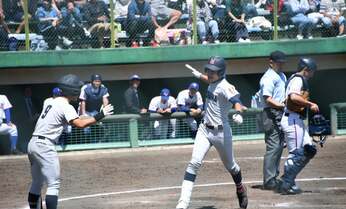 横浜、花咲徳栄、健大高崎…“選抜不出場校”で夏制覇を狙えるチームは?【西尾典文】