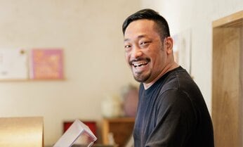 デジタルアートでリハビリを楽しく 株式会社デジリハ代表取締役/CEO NPO法人Ubdobe代表理事・岡勇樹