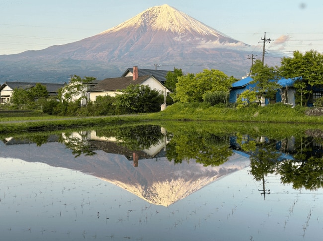 写真・図版(1枚目)| 富士山のふもとで“土と水にふれる”暮らし参加型ツアー開催!