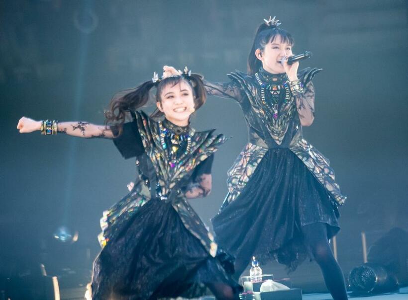 「10 BABYMETAL BUDOKAN」Photo by Takeshi Yao