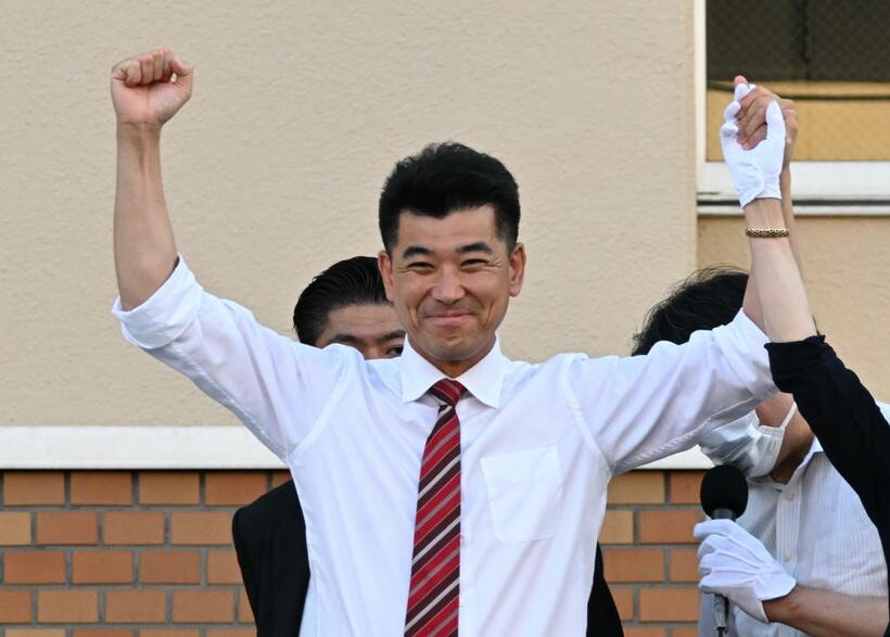 北海道の立憲候補の応援に駆けつけた泉代表
