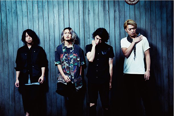 ONE OK ROCK 約1年半ぶりとなるシングル『Mighty Long Fall / Decision』発表