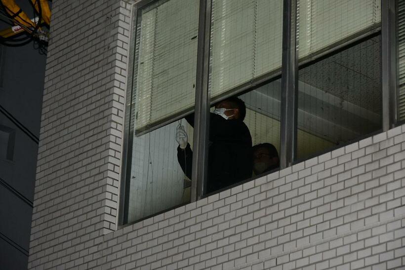 中学生を拘束して監禁したなどとして理事長らが逮捕された、障害児福祉施設が入る建物。理事長は容疑を認めているという