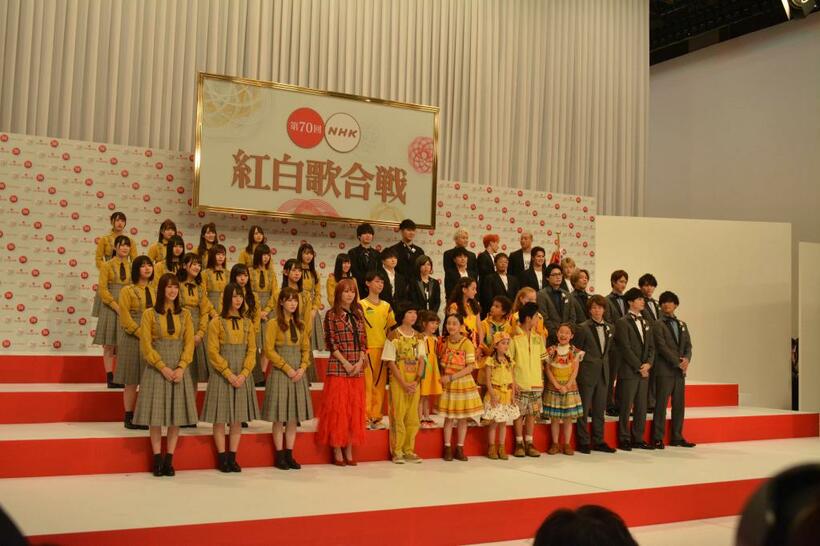 初出場が決まった出場歌手・グループら　（ｃ）朝日新聞社
