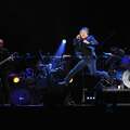 誰がジュリーを殺すのか――公演中止騒動で光が当たった芸歴50年の凄み