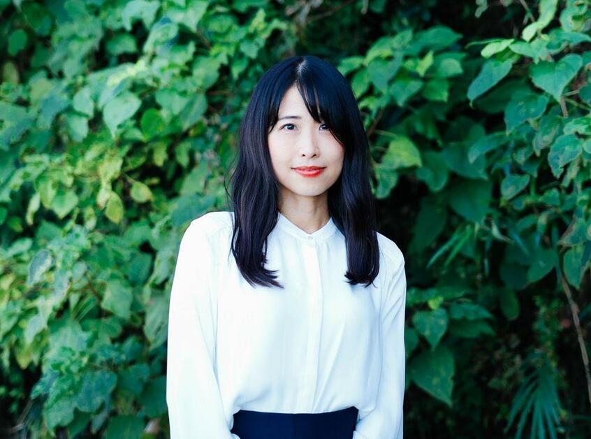 櫻木みわ（さくらきみわ）／　1978年、福岡県生まれ。タイ、東ティモール、フランス滞在などを経て、2018年に作品集『うつくしい繭』で単行本デビュー（ｃ）kawase asumi