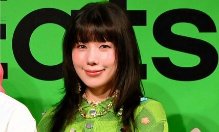 「情熱大陸」の内容が物議「仲里依紗」ド派手私服と型破りな活動が話題も…人一倍常識人な素顔