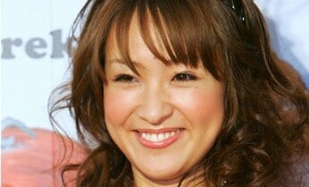 「大沢あかね」が“美人化”して業界人からも驚きの声 狙うは「美容系タレント」か