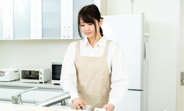 医師が指南｢食後の血糖値急上昇｣防ぐ5つのコツ　毎食後｢3分間｣イスから立ち上がるだけでもOK
