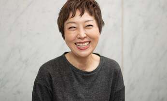 本誌コラムニストの室井佑月さんが結婚へ 米山前新潟県知事は「率直でいい男と思う」と知人に明かす