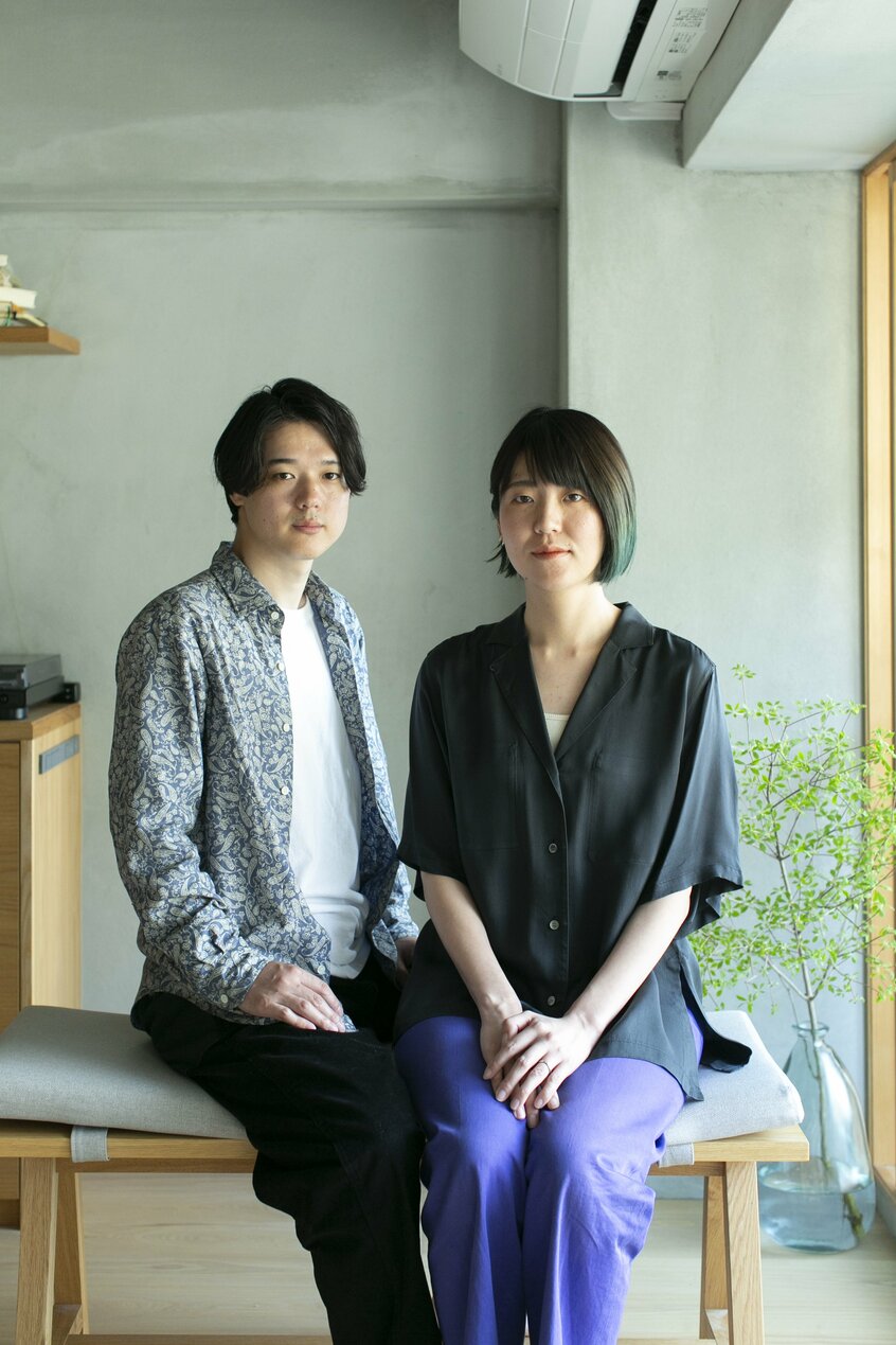 大條友美さん(右)、大條裕志さん(写真/MIKIKO)