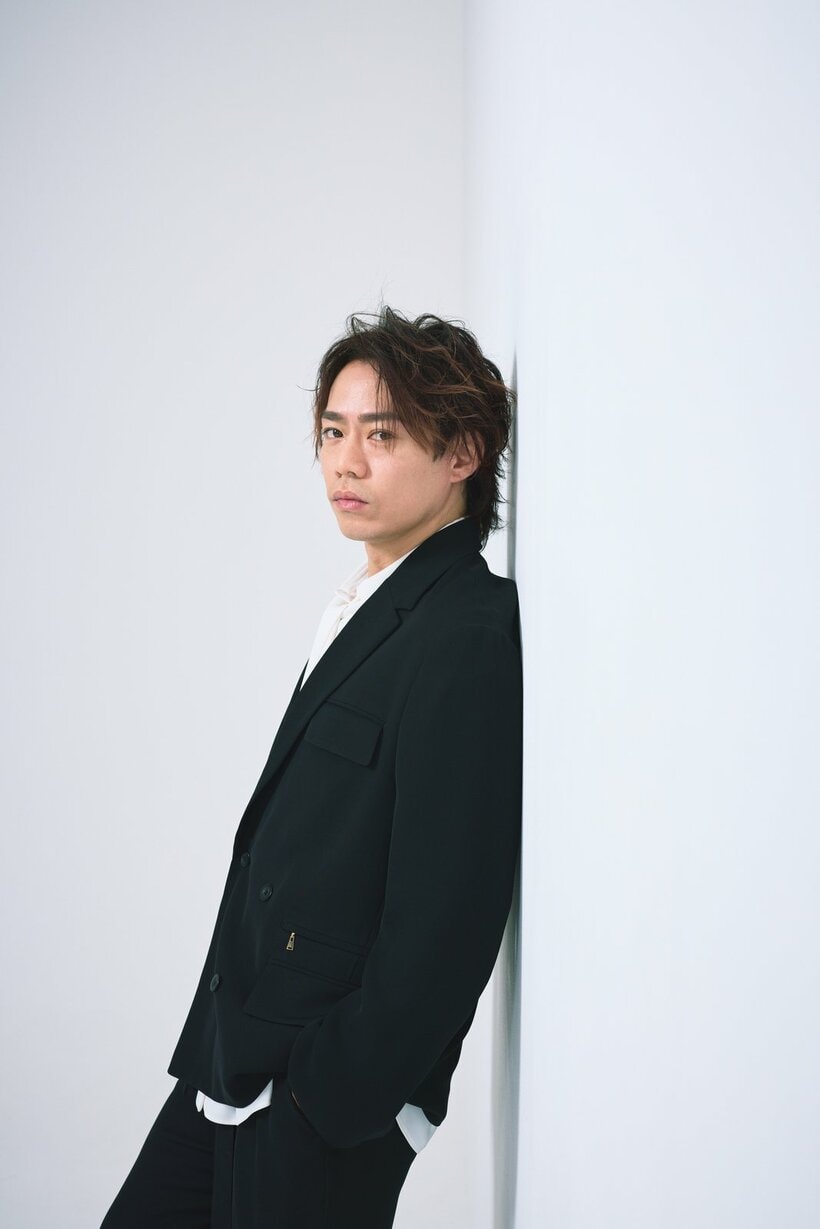 たかはし・だいすけ／1986年3月生まれ。2010年バンクーバー五輪銅メダリスト。フィギュアスケート日本男子史上初のメダルを獲得。現在多方面で表現活動を展開（写真：写真映像部・佐藤創記／styling　折原美奈子／hair　＆　make　up　宇田川恵司／costume　CULLNI〈クルニ〉）