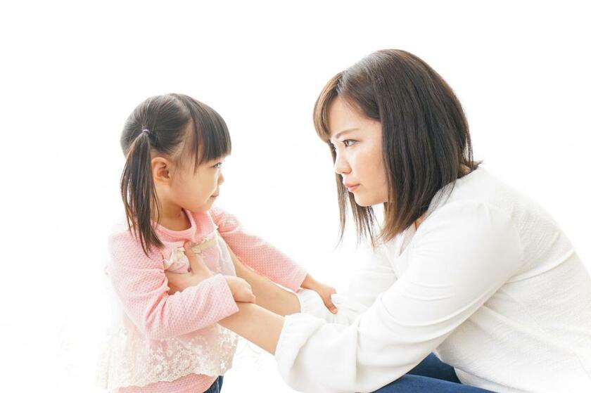 子どもの心を豊かにするしかり方、ほめ方とは？　悩む親も多い（写真：gettyimages）