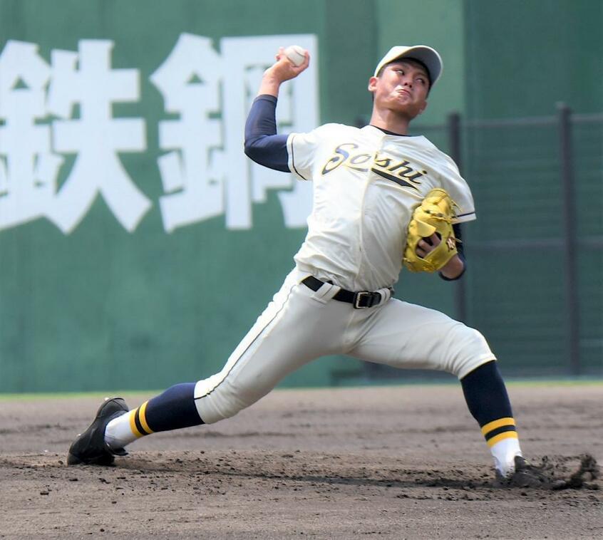創志学園・西純矢　（ｃ）朝日新聞社