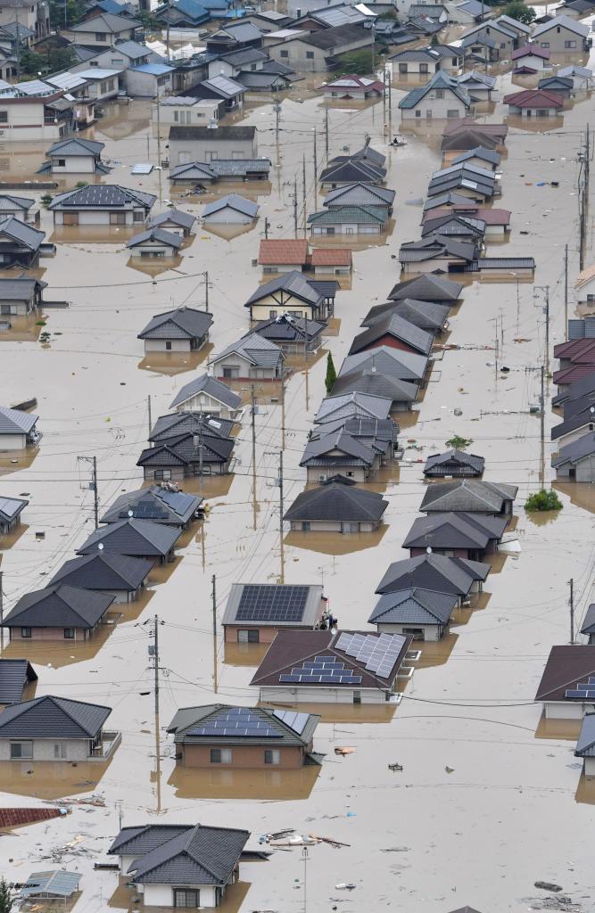 西日本豪雨で浸水した住宅地