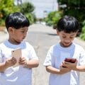 〈あのときの話題を「再生」〉「友達の家に遊びに行けない」小学生が急増中 都会に住む親が「行っちゃダメ」と禁止する理由とは?