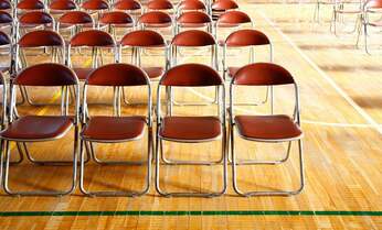 卒業式「マスク外しが基本」に戸惑う学校現場 つけていたい子もいる中での同調圧力の懸念