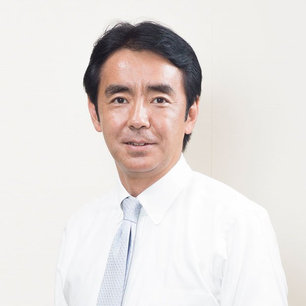 竹増貞信（たけます・さだのぶ）／1969年、大阪府生まれ。大阪大学経済学部卒業後、三菱商事に入社。2014年にローソン副社長に就任。16年6月から代表取締役社長