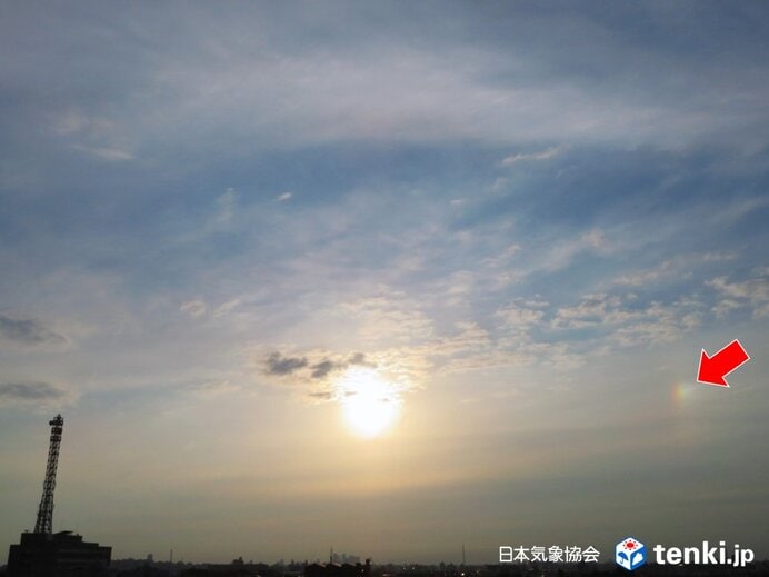 うす雲が広がっているときは空をチェック