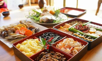 「おせち食べない」たった2割! 好きな中身ランキング1位は黒豆、“不人気”1位は? 【読者アンケート結果発表】