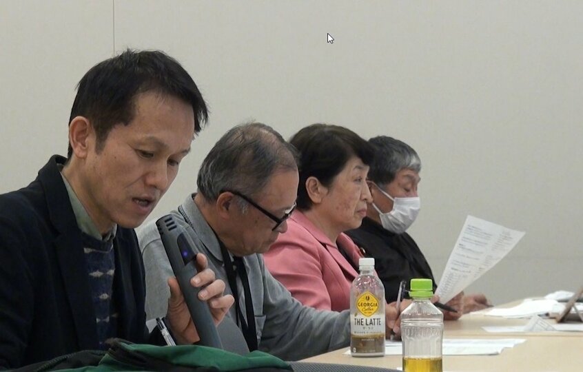 2月に行われた杉原氏(左)らの防衛省交渉の様子の一場面(画像/Choose Life Project提供動画からの切り出し)