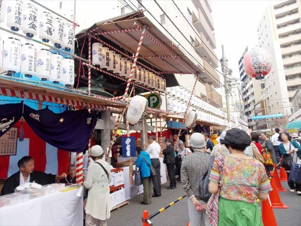 2015年の「寶田恵比寿神社のべったら祭り」