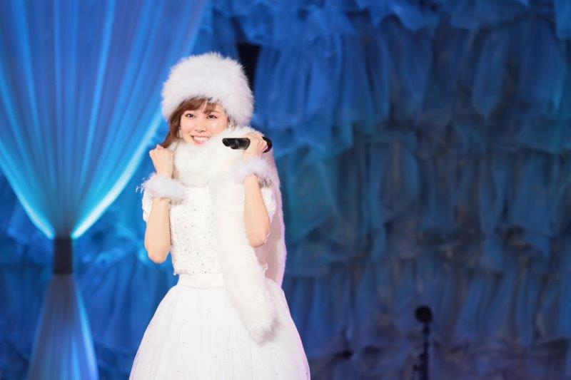 “みるきー”こと渡辺美優紀、サンタ姿でファンを魅了したクリスマスライブ開催＆全国ツアー開催決定