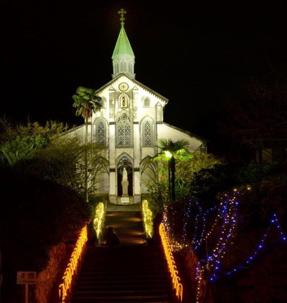 大浦天主堂　日本二十六聖殉教者天主堂と名付けられた日本最古の教会は国宝（撮影／池田勉）