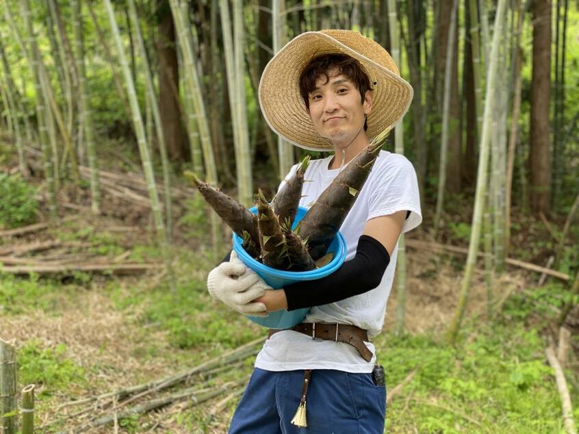 本坊元児さん(写真提供=吉本興業)