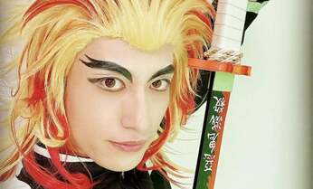 【写真特集】芸能人たちの鬼滅コスプレがすごい!EXIT兼近の「煉獄」、安藤美姫の「風柱」