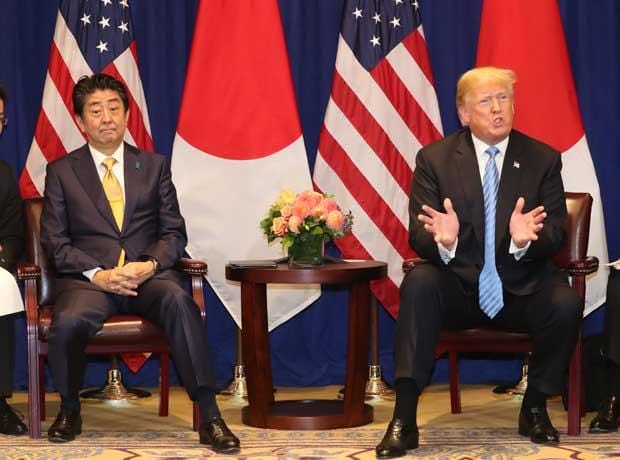 安倍首相とトランプ大統領の首脳会談（ｃ）朝日新聞社